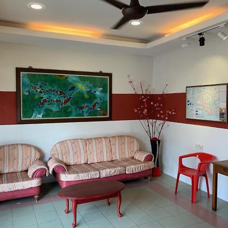 Fairway Hotel Malacca Exterior photo